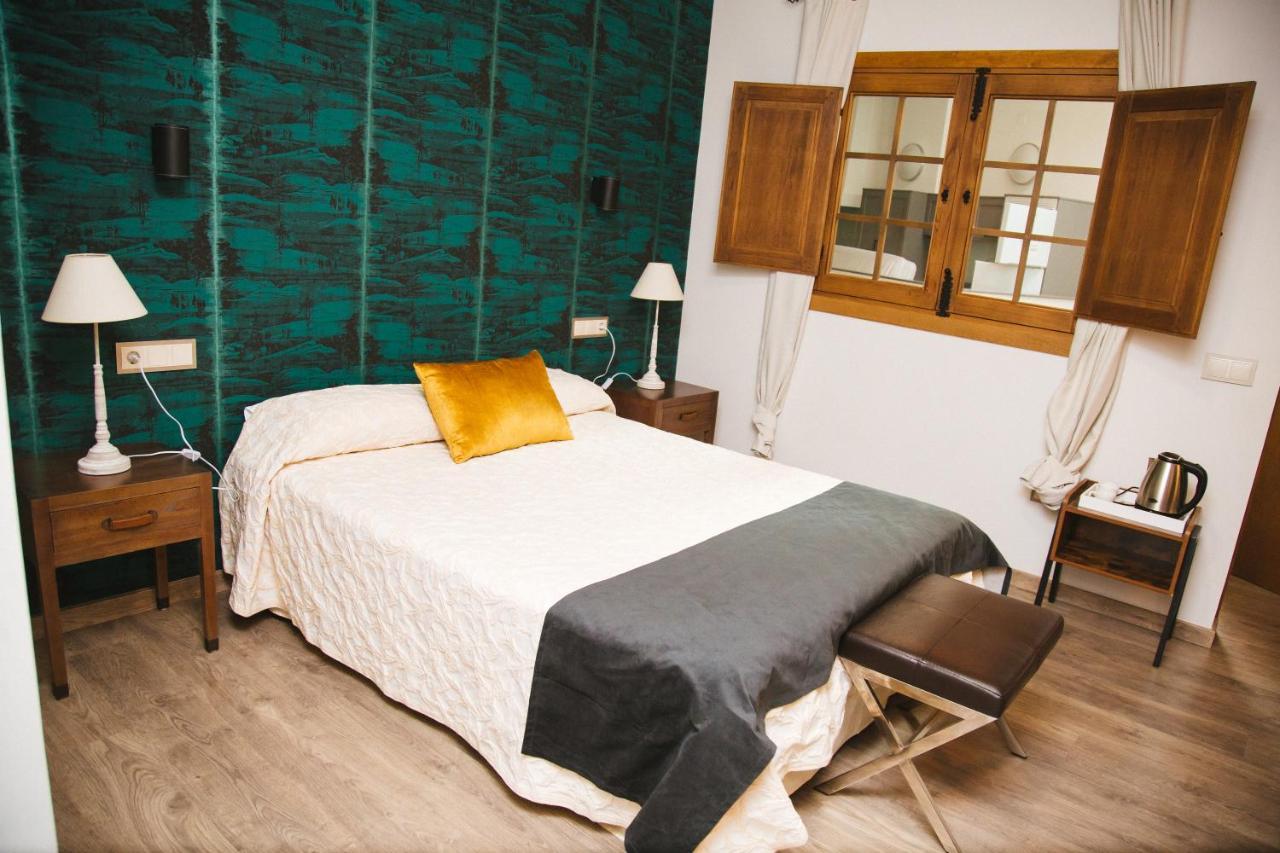 Country house La Casona De Bautista 4 Estrellas Con Piscina Caceres