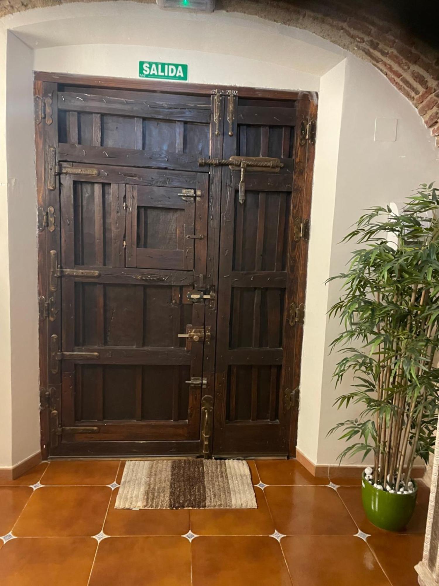La Casona De Bautista 4 Estrellas Con Piscina Caceres Montanchez