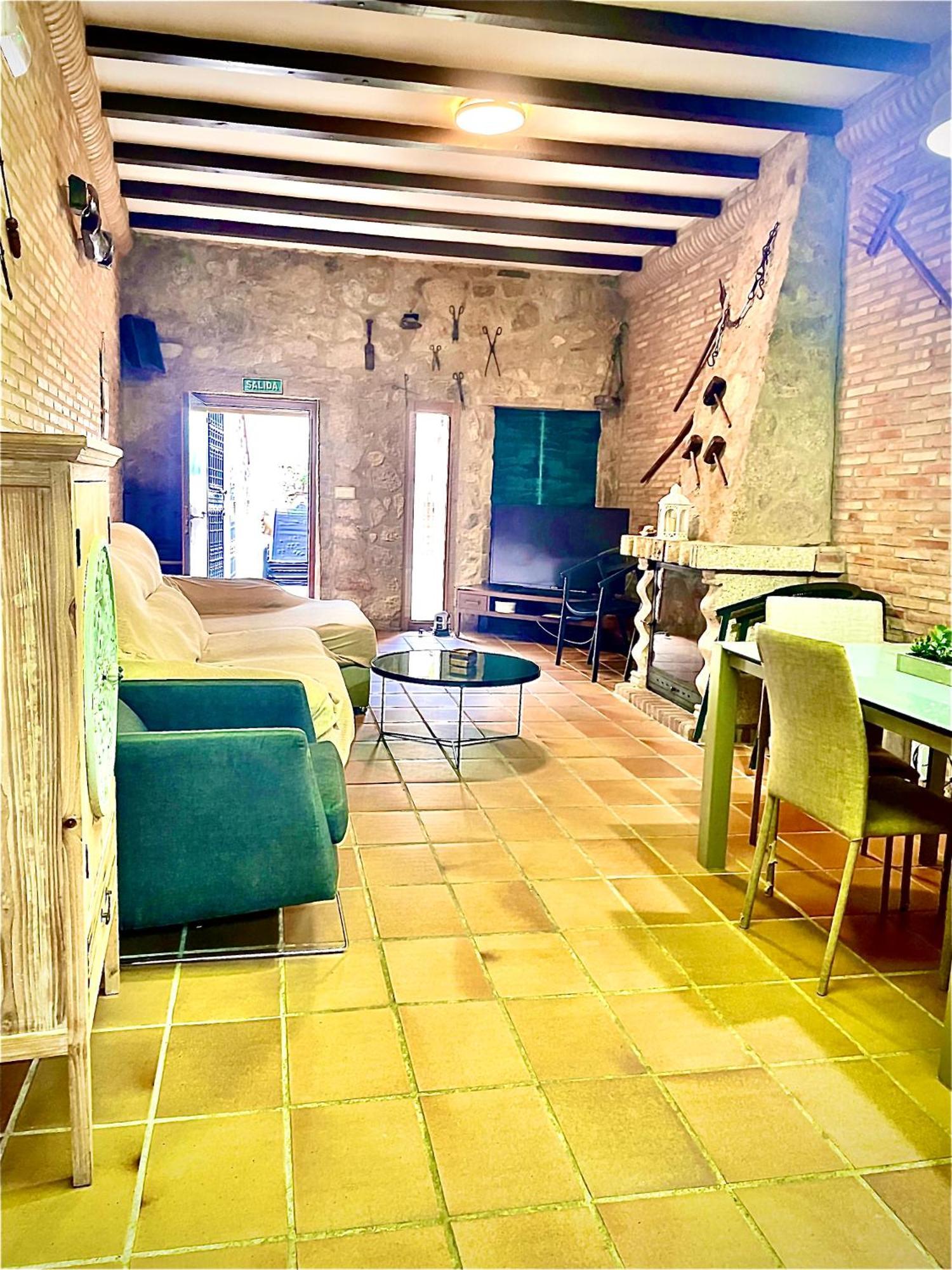 Country house La Casona De Bautista 4 Estrellas Con Piscina Caceres Montanchez